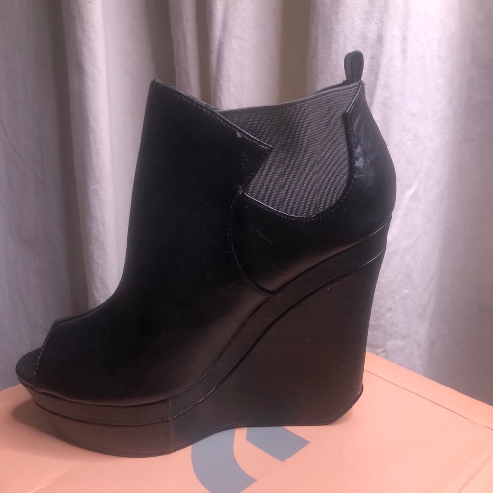 New Michael Antonio wedges